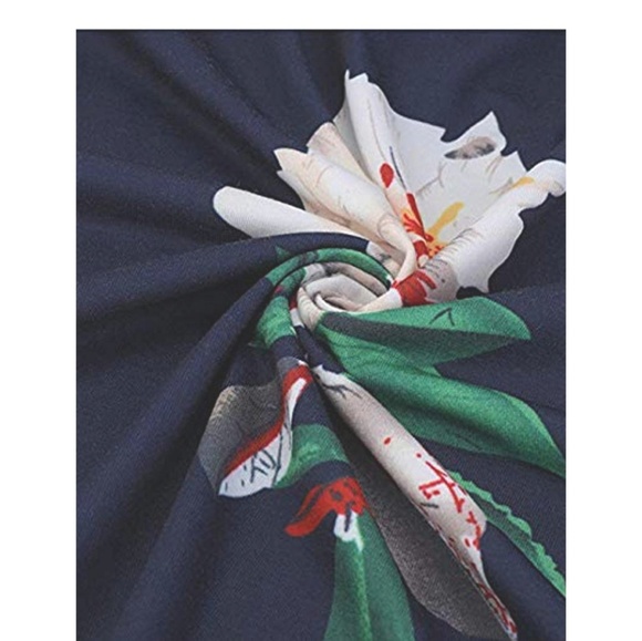 NWT A-line Halter Floral Midi Dress w/ Pockets! - Picture 4 of 4